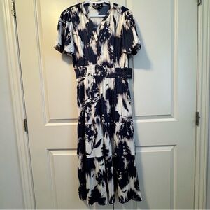 NWT Simply Vera Vera Wang Navy White Cream Grey Tiered Midi Dress Sz M